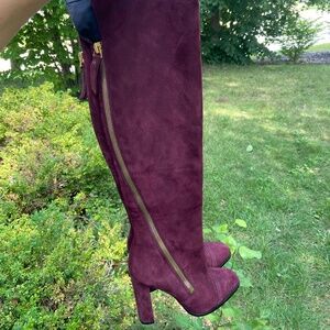 Donna Karan Ariela Burgundy Boots - Size 7